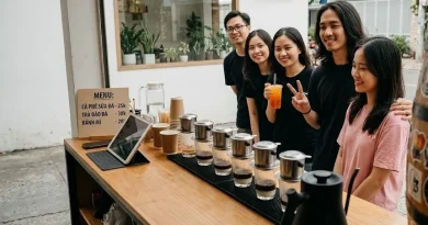 Cà Phê Cóc Ghế Nhựa Việt Nam Gây Sốt Giữa Lòng Nước Mỹ