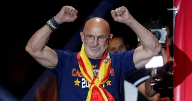 Tây Ban Nha lên kế hoạch gia hạn hợp đồng với HLV Luis de la Fuente